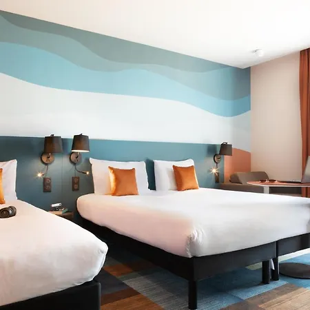 ホテル Ibis Styles 3*